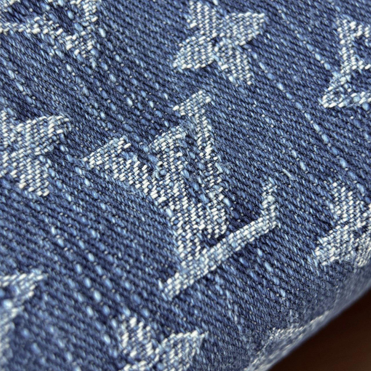 【ルイヴィトン】大人気♪ ポシェット・ヒルズ ブルーデニム