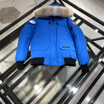 【カナダグース】女性と男性★ショート丈可愛い★Chilliwack Bomberチリワック6色