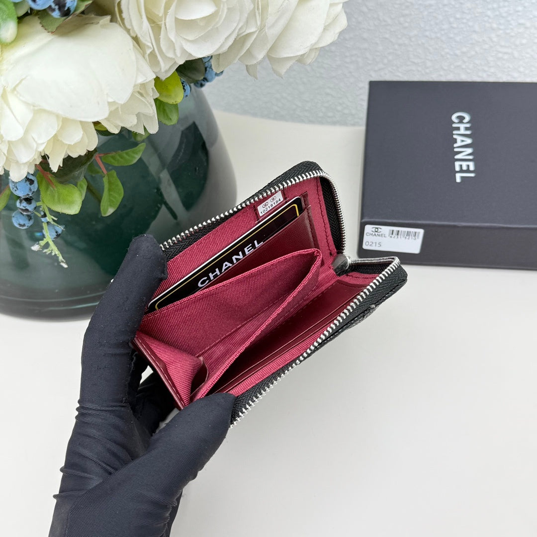【シャネル】使いやすさ抜群！クラシック ジップ コインパース