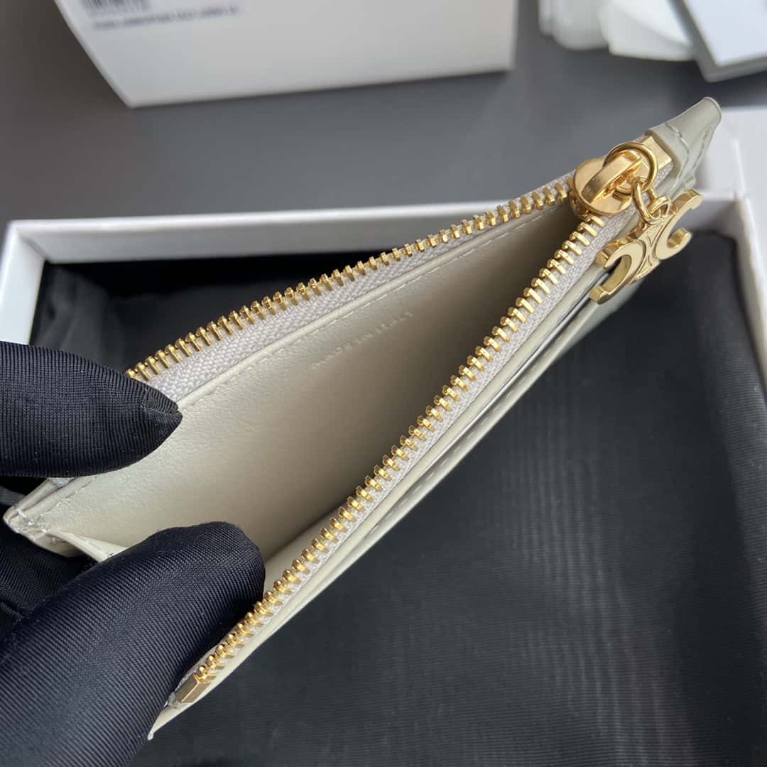 【セリーヌ】2色ギフトにも*送料込☆ ジップ付きカードホルダー トリオンフ チャーム