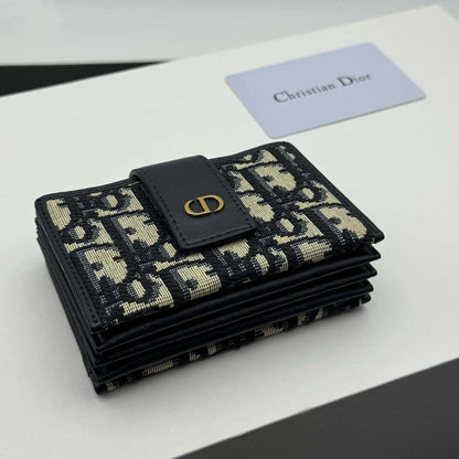 【ディオール】 30 MONTAIGNE 5-GUSSET カードホルダー数量限定 完売必至