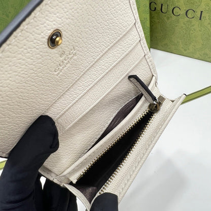 【グッチ】 シンプル＆エレガント 超薄短財布 限定販売