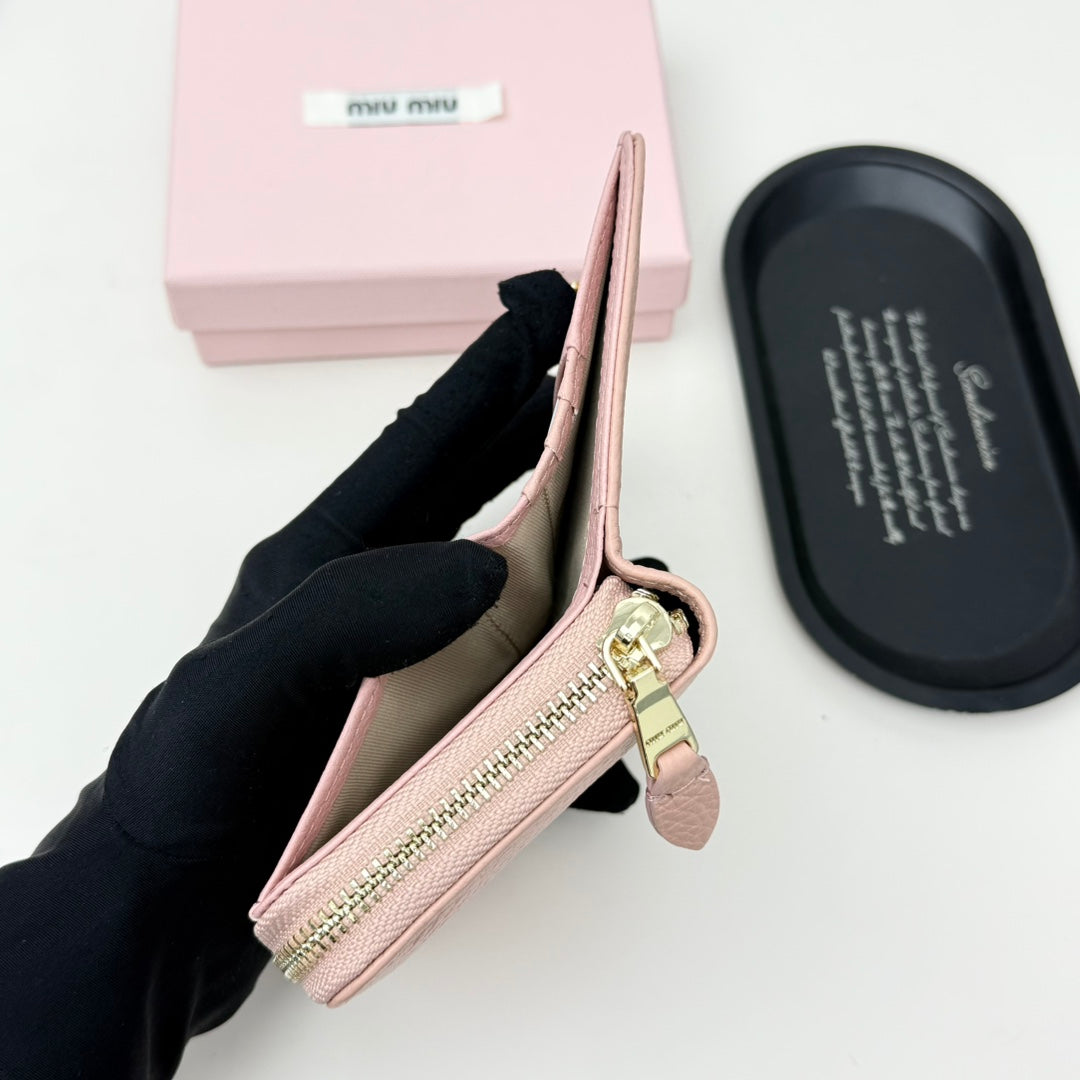 【ミュウミュウ】2色ギフトにも*送料込☆ 小さな中に大きな収納力