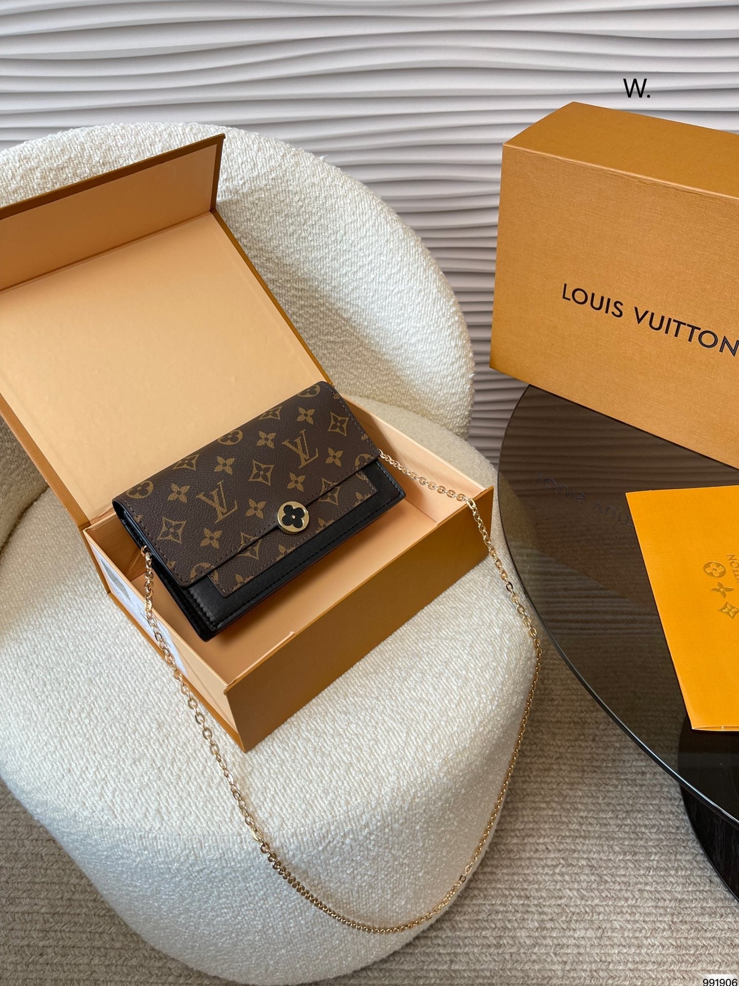 【ルイヴィトン】【高級感あふれる★】チェーンショルダーバッグ