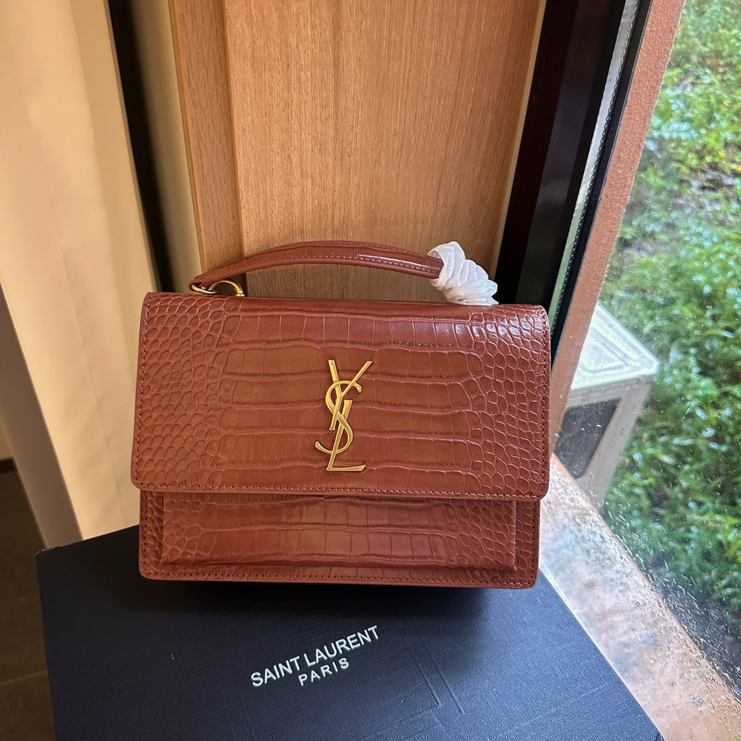 【サンローラ】大人気♪Sunset クロコ風パテントレザー スショルダーバッグ