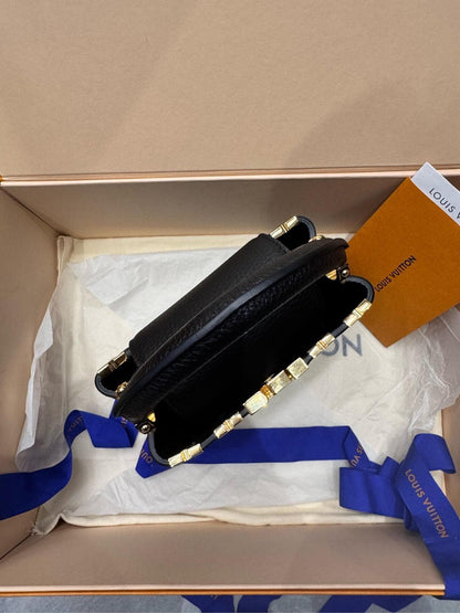 【ルイヴィトン】大人気♡ カプシーヌ ミニ ブラックM56669