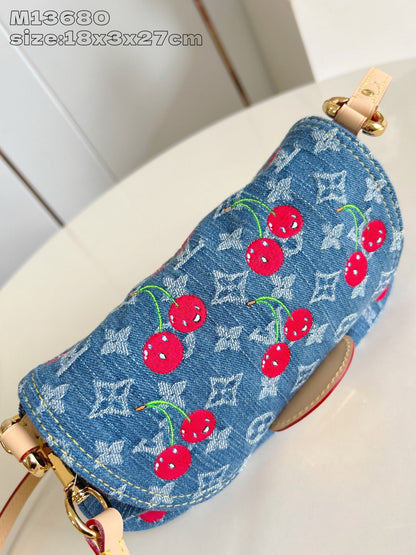 【ルイヴィトン】人気♪村上隆コラボ  ショルダーバッグ チェリー