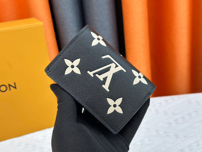 【ルイヴィトン】大容量コンパクト財布 在庫僅少 今すぐチェック