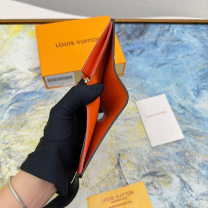 【ルイヴィトン】4色ヴェルティカル　二つ折り財布 今だけ特価