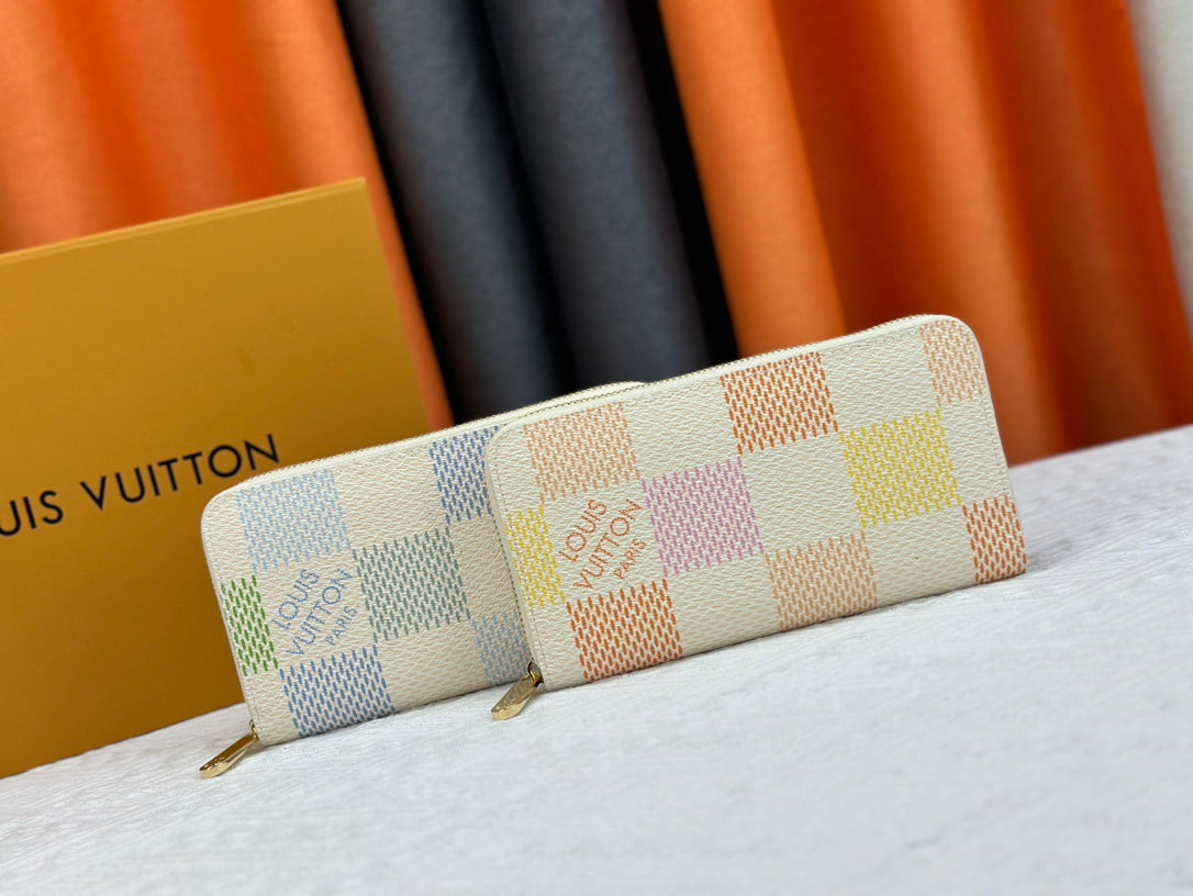 【ルイ・ヴィトン】Zippy魅力あふれるカラフルなロングウォレット｜早い者勝ち！