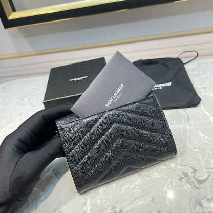 【サンローラン】大人気エンベロープウォレット